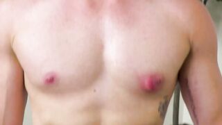 Amateur Tyler James ripped off an ass hole bareback style before hot cumshot