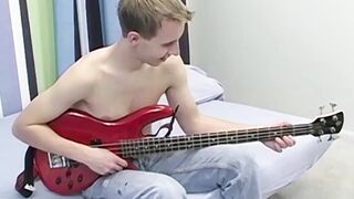 Petite young twink Jacob Rex wanks off after interview