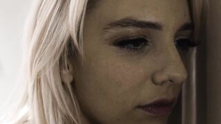 Blonde Kenna James caught her husband while fucking their nanny April Olsen