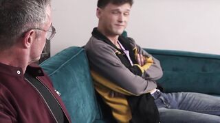 Young jock Hunter Graham felt Daddy's love as he slips into his mouth the DILF's meat