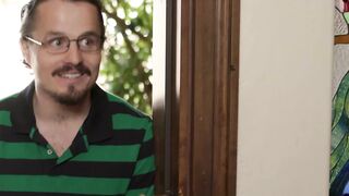 Stalker Robby Apples seduces his crush Victoria Voxxx into giving in