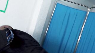 Doctor Nicholas Bardem sucked and banged his client Paco Rabo in his clinic