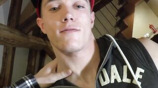 EastBoys - Larry McCormick - Muscle Boy Handjob