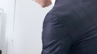 Doctor Manuel Skye shoved the smooth hole of suited Muller after an examine