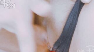 Amateur closeup snatch fingered