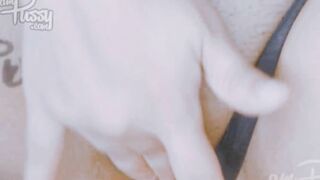 Amateur closeup snatch fingered