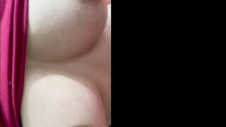 Hot MILF wants penis