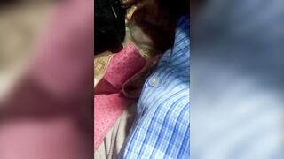 चलती बस में भाभी के साथ सेक्स का मजा