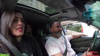 I went to the center of São Paulo and get ready on the side of the cathedral, taking my clothes off into the vehicle - Izabela Pimenta - Binho Ted