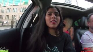 I went to the center of São Paulo and get ready on the side of the cathedral, taking my clothes off into the vehicle - Izabela Pimenta - Binho Ted