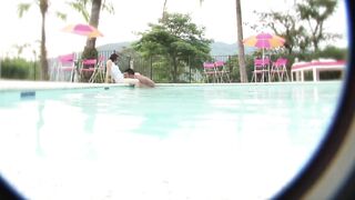 Rough sex into the hotel pool with a adorable Colombian blonde