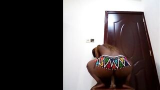 South black chick taking a toy into her cunt