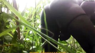 native Ebony toy masturbating into the jungle