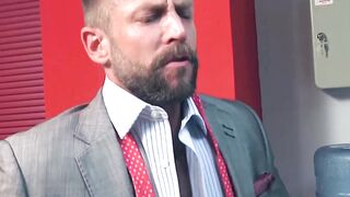 Passionate kissing and ass ramming by colleagues Bulrog and Logan Moore