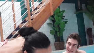 Having a memorable sex adventure with wild Anna Rose in the pool
