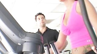 Cute golddigger having a workout quickie