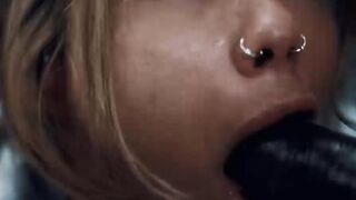 Aliens Fuck and Creampie Hot Girls