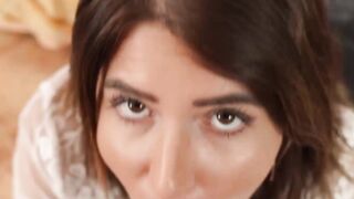 Picking up sultry Gia Tvoricceli from park and lets her devour my thick and long bun