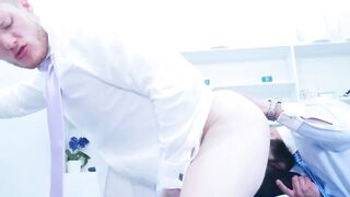 Dr Diego Reyes face fucked and rammed the ass of medical intern Sean Weiss