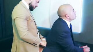 New employee Alan Vicenzo offered his asshole to get banged by Sir Peter