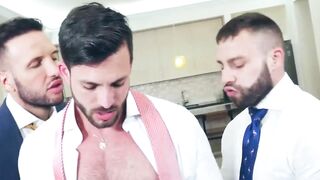 Sexy Javi Gray puts himself into a hardcore spit roasting with Donato Reyes
