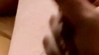 Straight Shaggy beats his cock to porn til he squirts