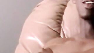 Boogie rubs a huge cumload out his BBC after stroking