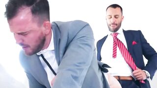 Psychologist Franky Fox rides the massive cock of hunky Gustavo Cruz