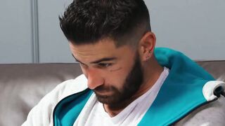 Tattooed Kian Kane spreads his legs to give the big dick of Chris Damned an easy poun