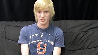 Kinky tattooed twink Dustin jerking off in passionate solo