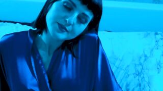 Busty MILF Jane Dove makes her young stepson hard in POV