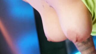 Curly haired babe Mih Ninfetinha rides Liam Salvatores fat dick