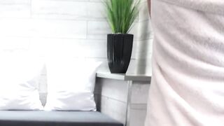 Jade Nile gets pussy licking and banging