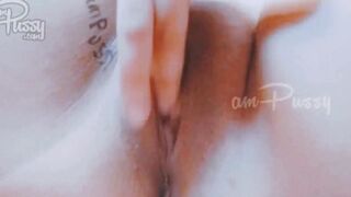 Closeup Amateur Twat Fingers & Rubbing