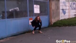 Double Outdoors Pee For Hot Red Head
