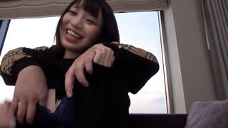 SEX with a female college schoolgirl with strong libido and the highest sensitivity. She is incredibly soft Ecup melons. SEX even inside nurse cosplay.