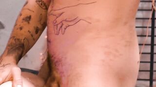 Kinky hunk Daniel Greene moans during passionate fingering