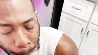 Sexy Cesar gets a warm and sticky facial after toe licking