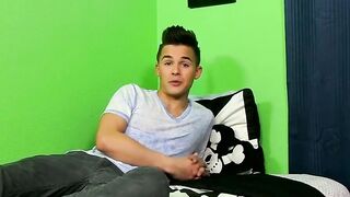 Andy Taylor jerks off and slides dildo in ass until jizzing