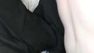 Inked twink Avery Jones fucks his skinny boyfriend bareback