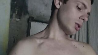 Gay man became a straight man after having raw sex and sucking dick