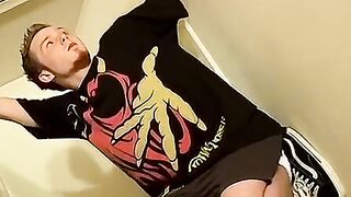 Straight thug Billy cums after stroking his big hard cock