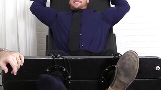 Bondage addicted hunk Frey gets tied up and tickled hardcore
