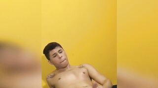 Tattooed jock Frederick Salvatore masturbates in hot solo