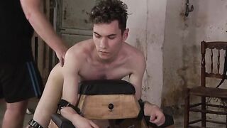 Mature dude has fun with twink who is tied up and bound