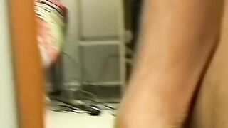 Jock boy Kelly Cooper beat his own massive meat before his cum shoots