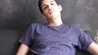 My tatted boyfriend Kendro runs his mouth up and down to lean Aquiles boner