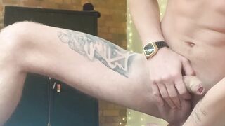 Kinky amateur Oliver Wesley moans during intense fingering