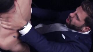 Suit daddy Hector De Silva pounds hunk after glory hole suck