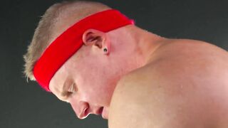 Hunk Dalton Riley drills his massive cock deep inside the hungry hole of Alex Tanner